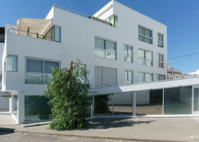 Take Surf Conil * Кониль-де-ла-Фронтера