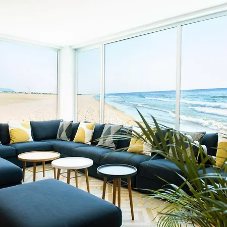 Take Surf Conil Хостел Кониль-де-ла-Фронтера
